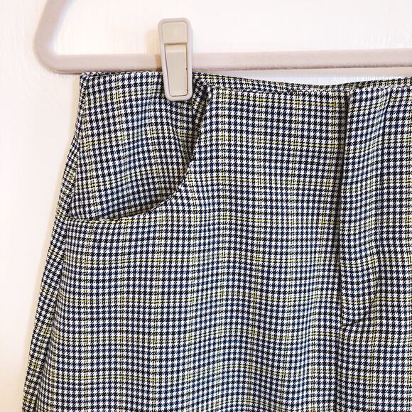 Pull & Bear Patterned Mini Skirt - Picture 3 of 16